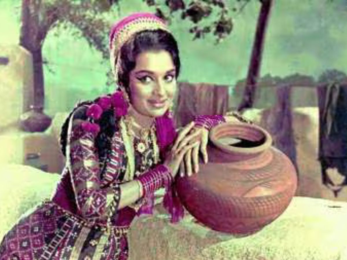 Favorite heroine of every big star - Photo Gallery