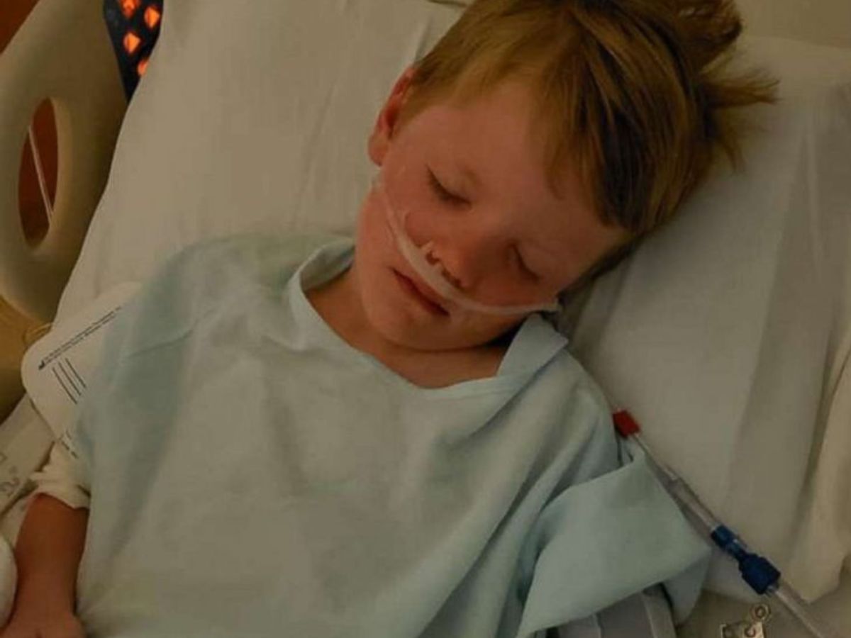 मध्य प्रदेश और राजस्थान में बच्चो की मौत: दूषित Cough Syrup पर लगाया बैन, सरकार ने जारी की नई गाइडलाइन - Photo Gallery