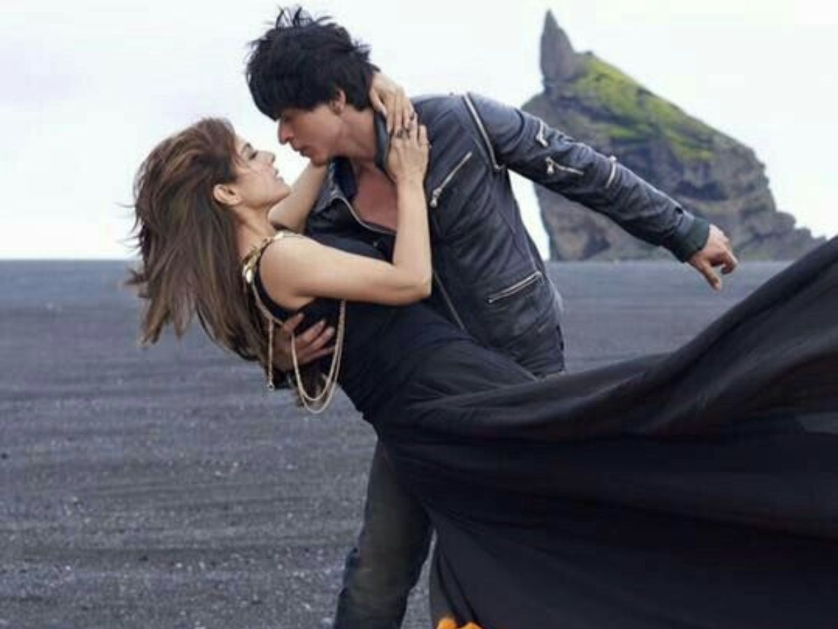 Bollywood की सुपरहिट जोड़ी: DDLJ से लेके Dilwale तक SRK और Kajol ने वो फिल्में जो फैन्स के दिल में आज भी ज़िंदा है - Photo Gallery