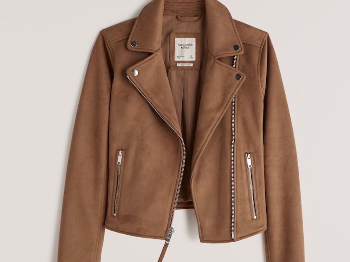 Last Minute Packing में बिल्कुल ना भूले ये 5 Essential Travel Items, जो बनाए आपकी छुट्टियों को टेंशन फ्री - Photo Gallery