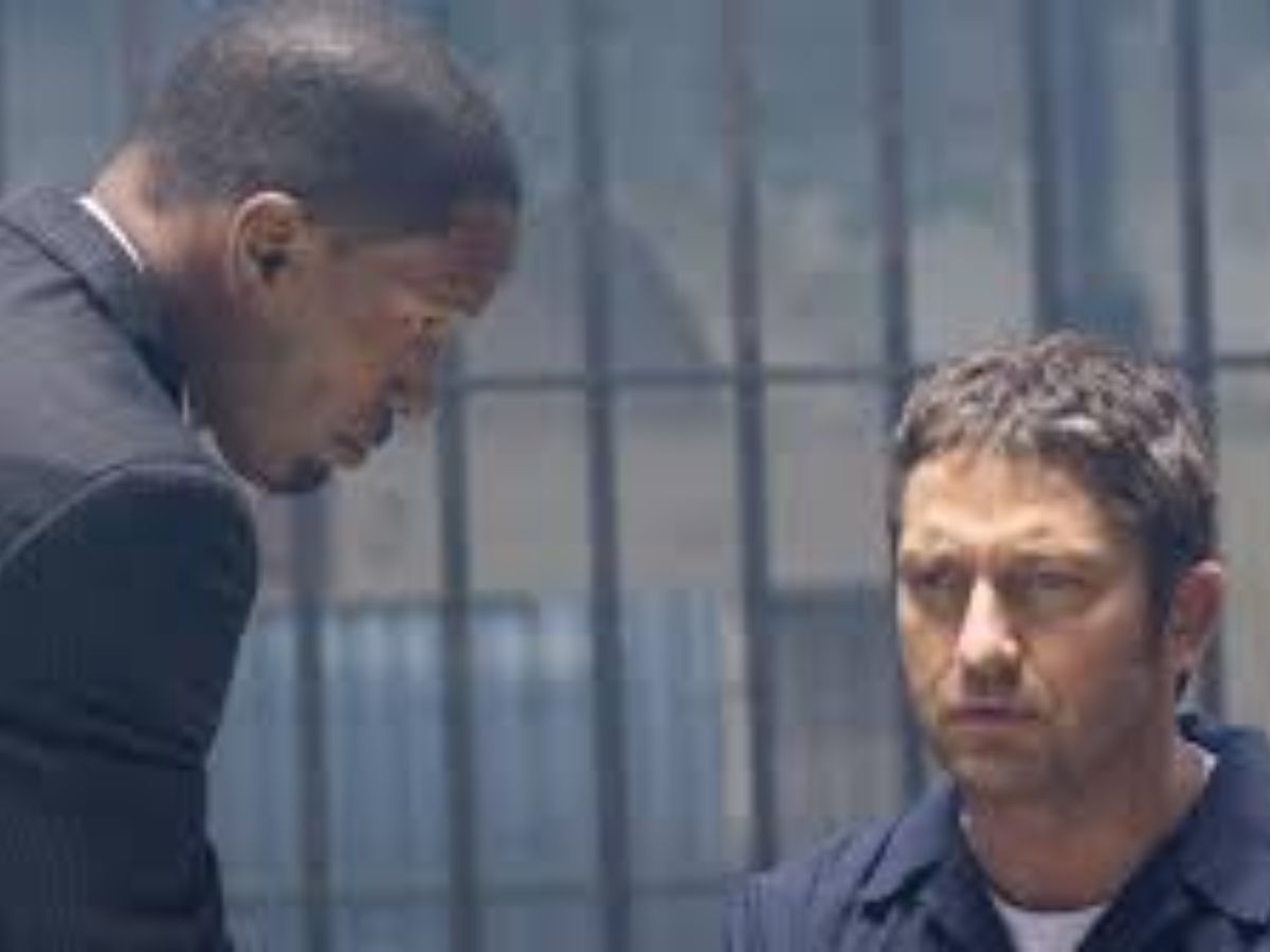 Netflix पर होगा आज धमाका! 1 अक्टूबर को होगी ये 18+ बोल्ड और हॉरो फिल्में रिलीज़ जिन्हें भूलकर भी परिवार वालो के साथ ना देखे - Photo Gallery