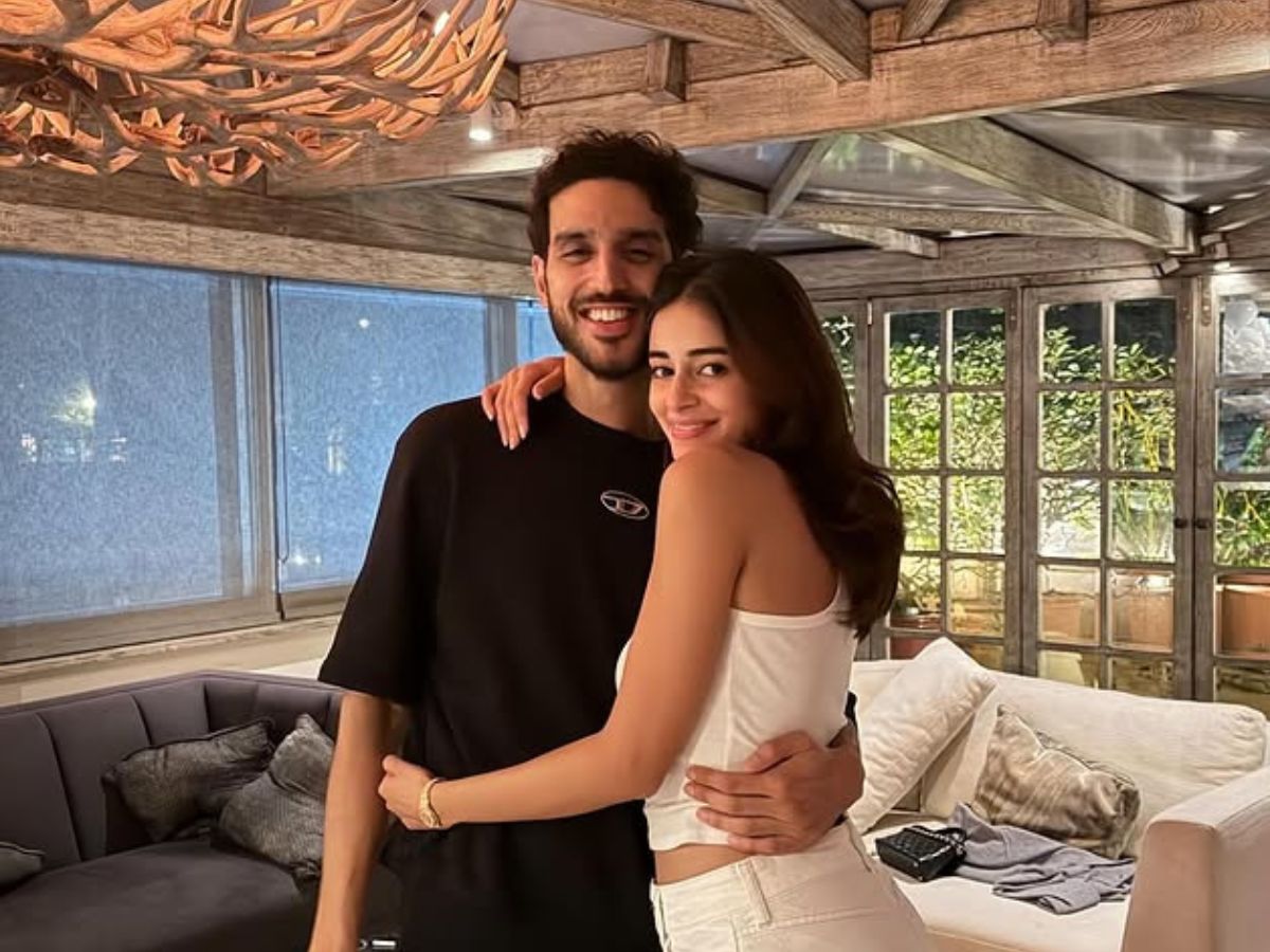 Ananya Pandey का जन्मदिन बना ग्लैमरस नाइट, स्टार किड्स की दोस्ती की मिसाल दिखी - Photo Gallery