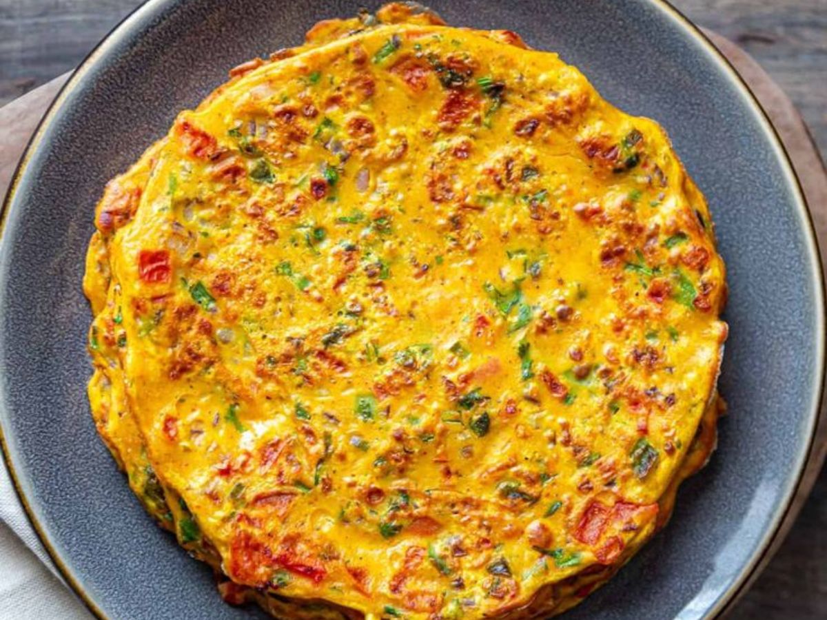 झटपट बनाना चाहते है हेल्दी ब्रेकफास्ट, तो  ट्राय करें ये वेजिटेबल आटा चीला - Photo Gallery