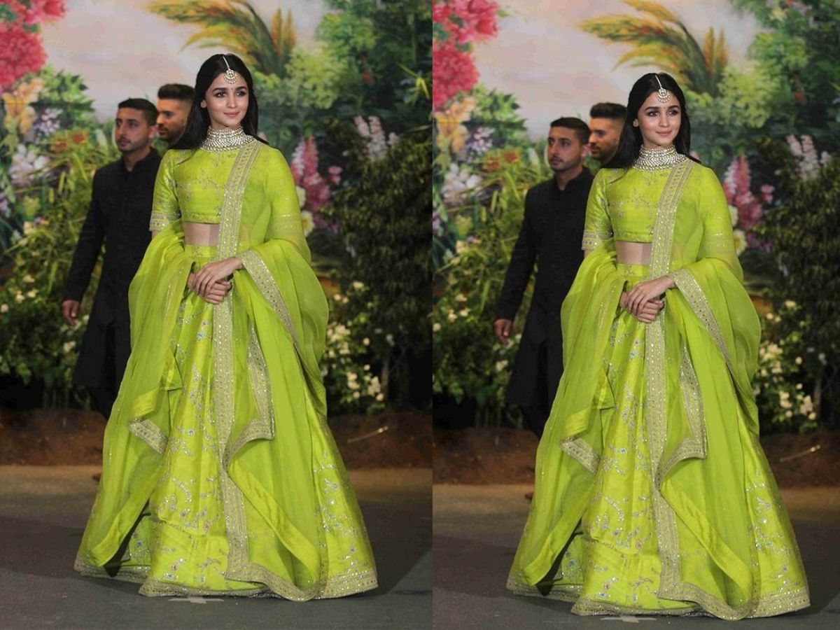 Karwa Chauth 2025: करवाचौथ पर लहंगा पहनने का है मन, तो झांक ले इन हसीनाओं के वॉर्डरोब में - Photo Gallery