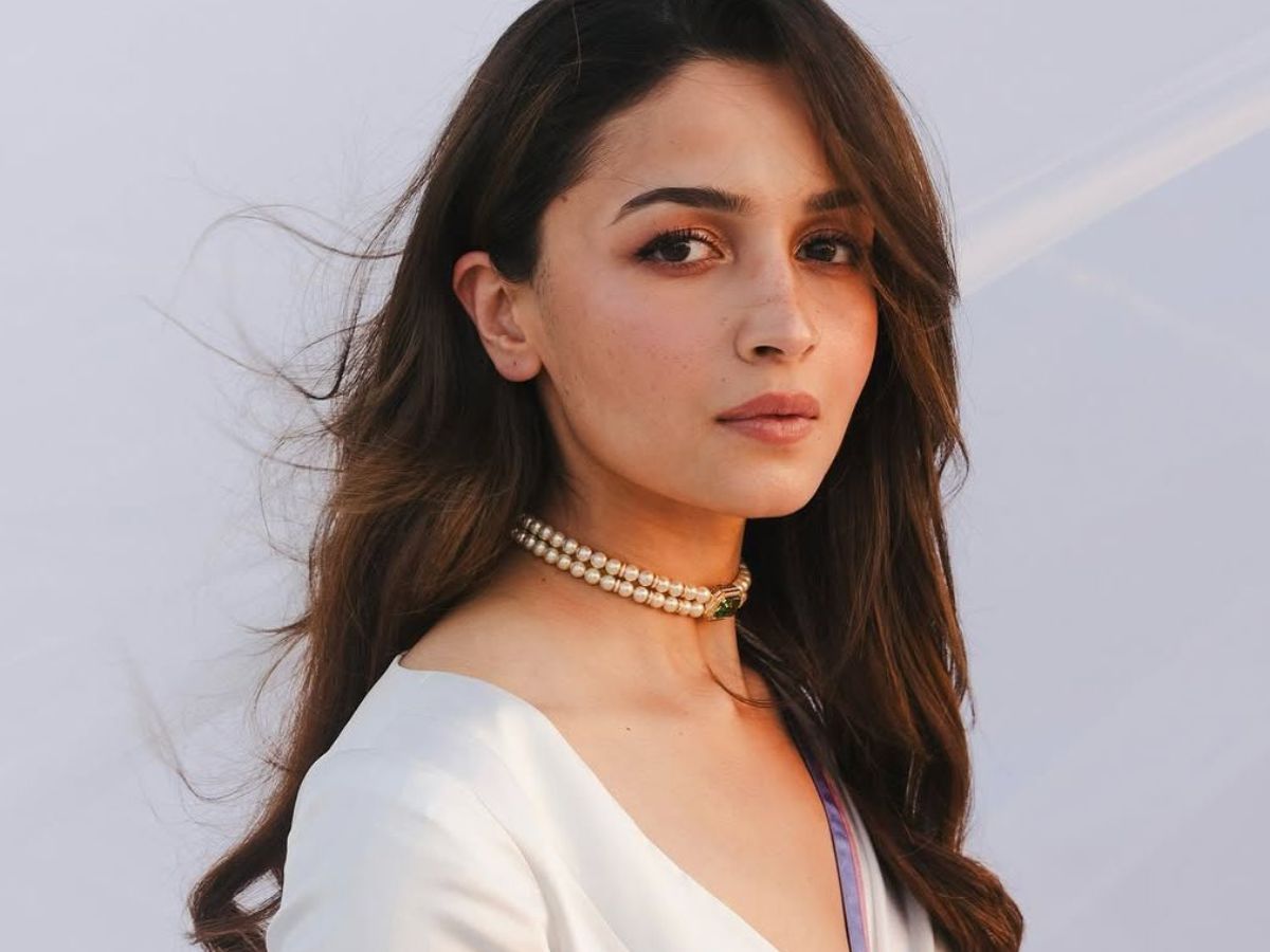 deepika-padukone-82e-loss-12-crore-katrina-kaif-beauty-brand-in-profit-actress-business Deepika Padukone को बिजनेस में 12 करोड़ का घाटा, Katrina को कितना हुआ मुनाफा; ये बॉलीवुड एक्ट्रेस भी हैं बिजनेस में नंबर 1