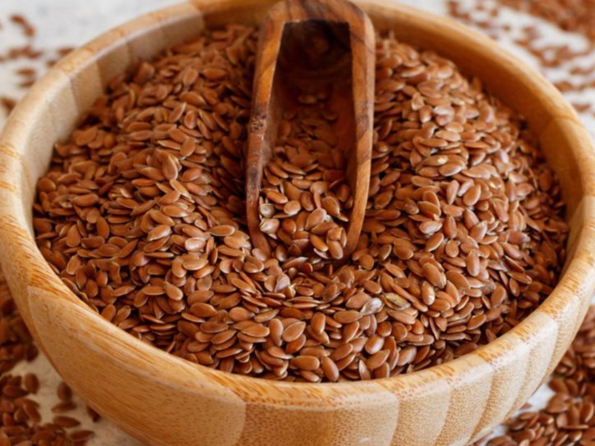 50 की उम्र के बाद भूलकर भी न खाएं ये बीज, वरना बिगड़ सकती है सेहत - Photo Gallery