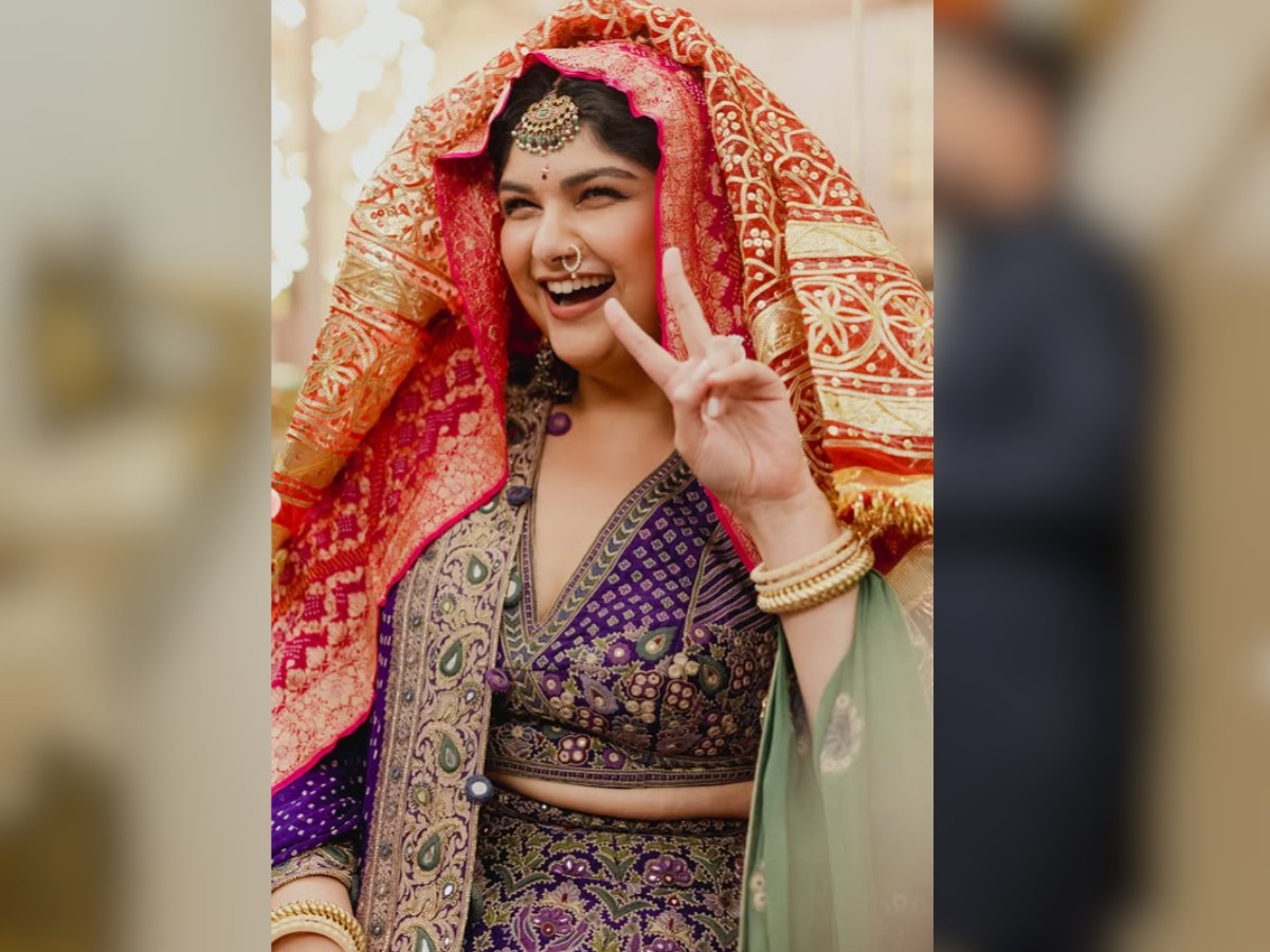 Anshula kapoor Engagement - Photo Gallery