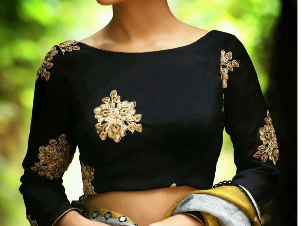 Chhath Puja 2025: साड़ी पहनें नए अंदाज में, छठ पूजा के लिए ये मॉडर्न ब्लाउज डिजाइन हैं बेस्ट - Photo Gallery