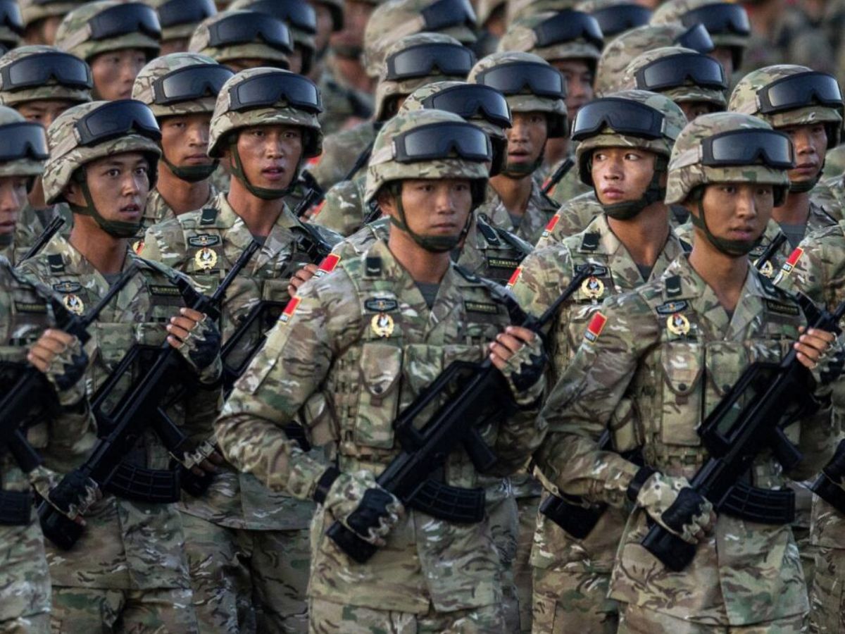 Indian Air Force Day 2025: अमेरिका, भारत और चीन, जानिए ताकतवर सेना के मामले में कौन टॉप पर - Photo Gallery