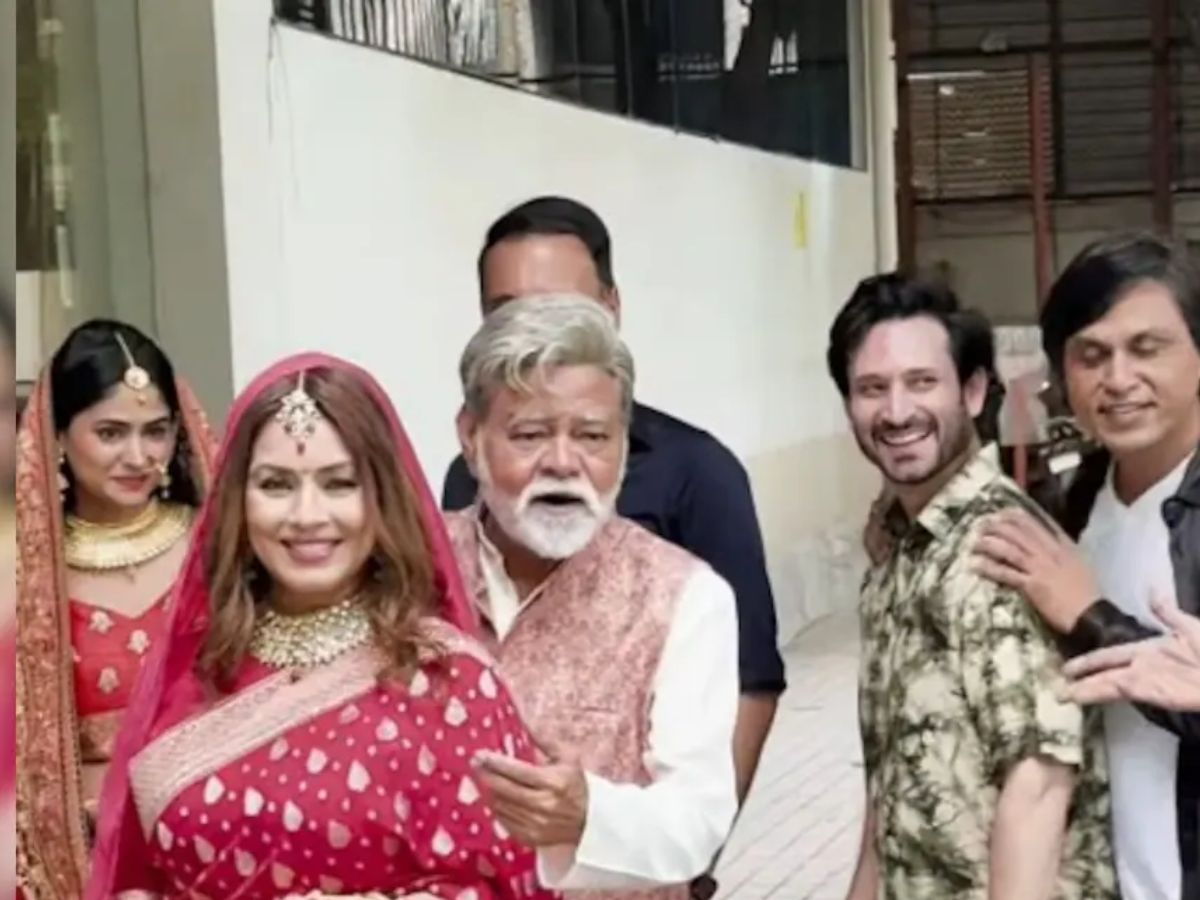 महिमा चौधरी का ब्राइडल लुक वायरल, लोग बोले – बारात निकली तो मिठाई खाकर जाएंगे! - Photo Gallery