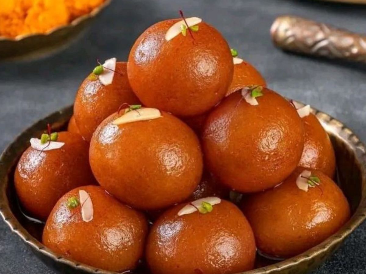 Bhai Dooj 2025: भाई – बहन के इस प्यारे रिश्ते को सेलिब्रेट करें इन ख़ास और लाजबाब डिश के साथ - Photo Gallery