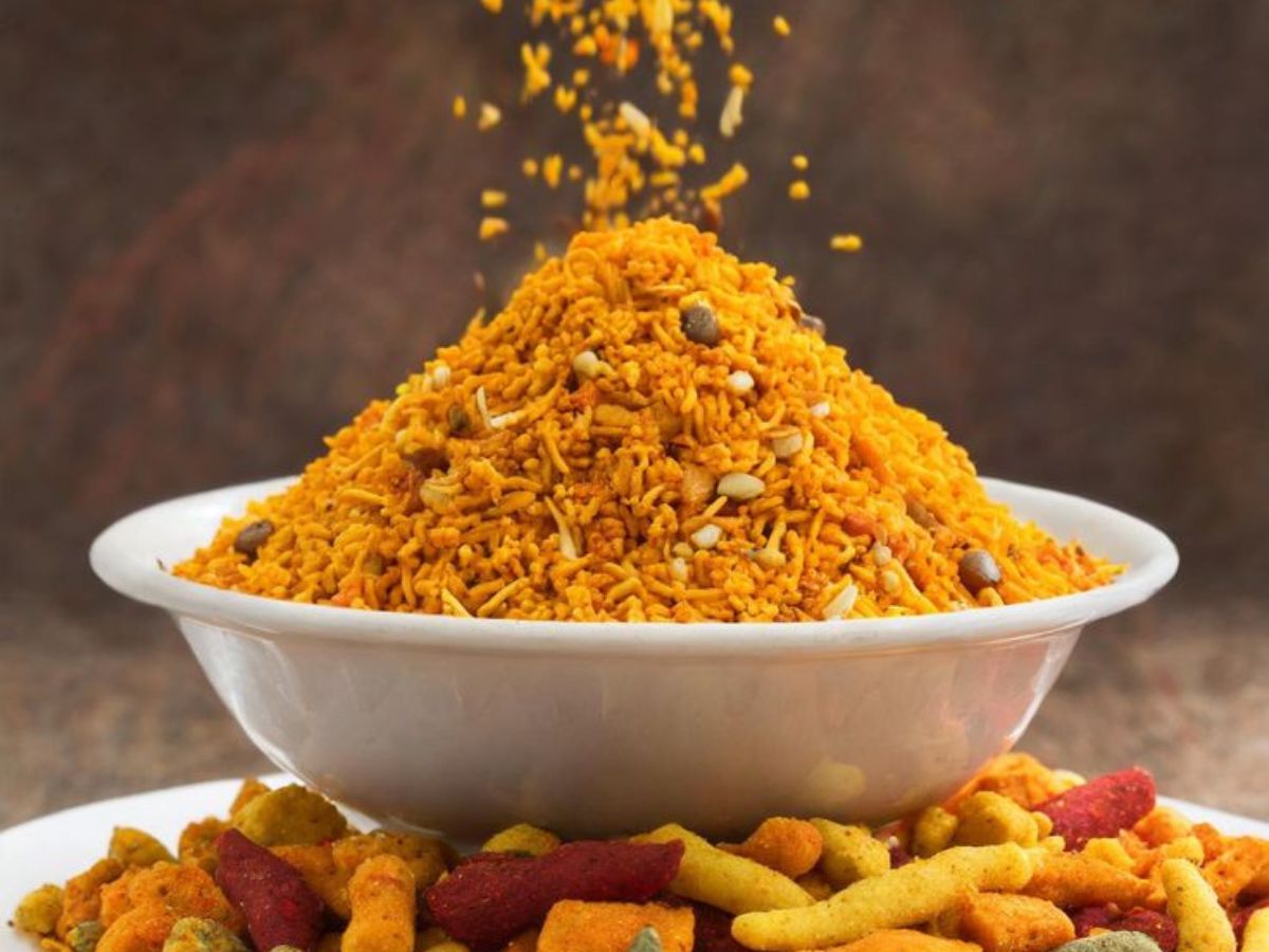 Homemade non-sticky snacks and namkeen - Photo Gallery