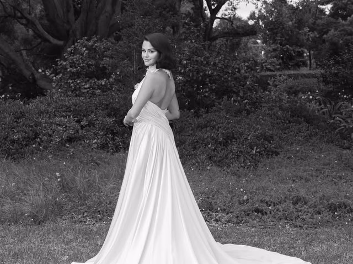 एक नहीं 3 वेडिंग गाउन में रचाई शादी, Selena Gomez ने नहीं छोड़ी कोई कसर; खूबसूरती से लूट ली सारी लाइमलाइट - Photo Gallery