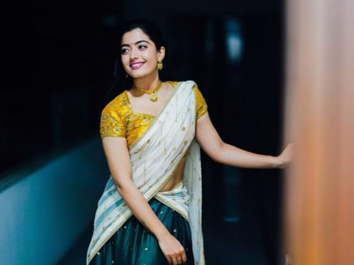 खुद Rashmika Mandanna ने लीक कराया था अपना डीपफेक? ‘फॉलोअर्स’ बढ़ाने के लिए रचा था ड्रामा! - Photo Gallery