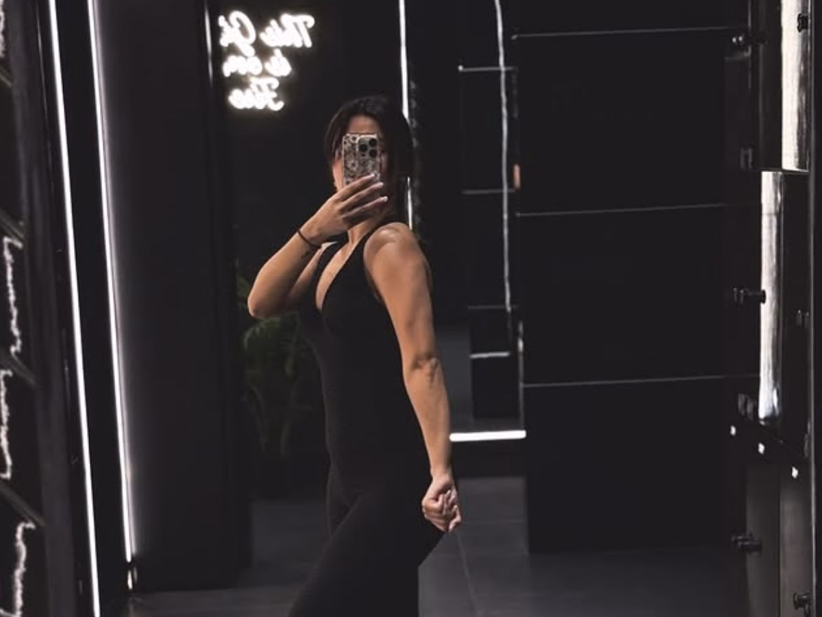 Avneet का बोल्ड जिम लुक कैमरे में हुआ कैद, कहर बरपाती नजर आई एक्ट्रेस; हर कर्व पर अटकी लोगों की निगाहें! - Photo Gallery