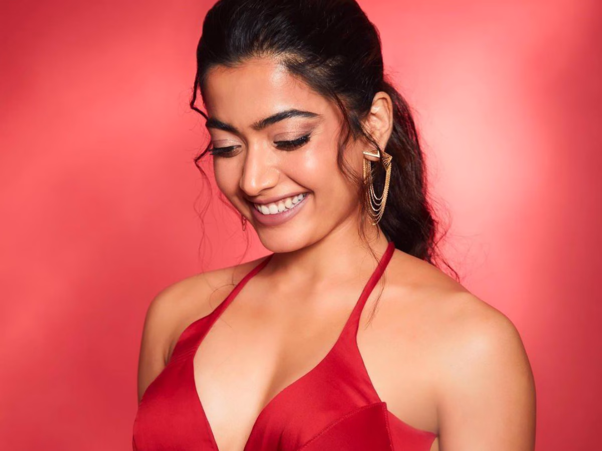खुद Rashmika Mandanna ने लीक कराया था अपना डीपफेक? ‘फॉलोअर्स’ बढ़ाने के लिए रचा था ड्रामा! - Photo Gallery