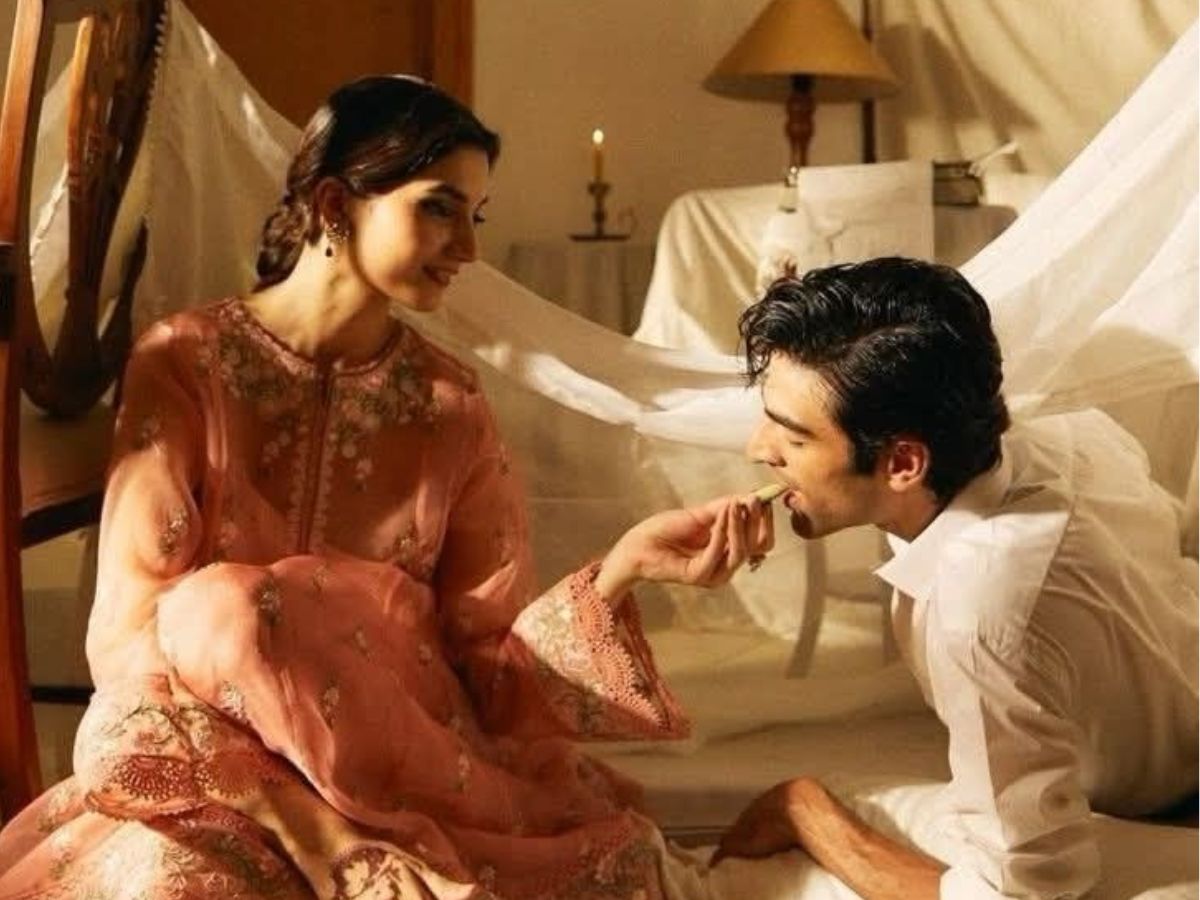 रिश्तों में intimacy और sparks जगाने वाले 9 cute gestures, जिन्हें हर कपल को अपनाना चाहिए - Photo Gallery