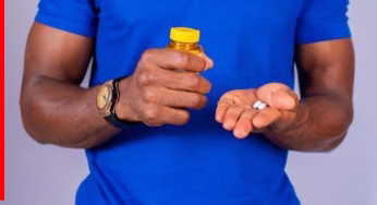 Sexual Helth: सेक्स पावर बढ़ाने के लिए ड्रग्स ले रहे युवा, जानें कौन-सी बीमारियां बढ़ रही हैं जानकर उड़ जाएंगे होश