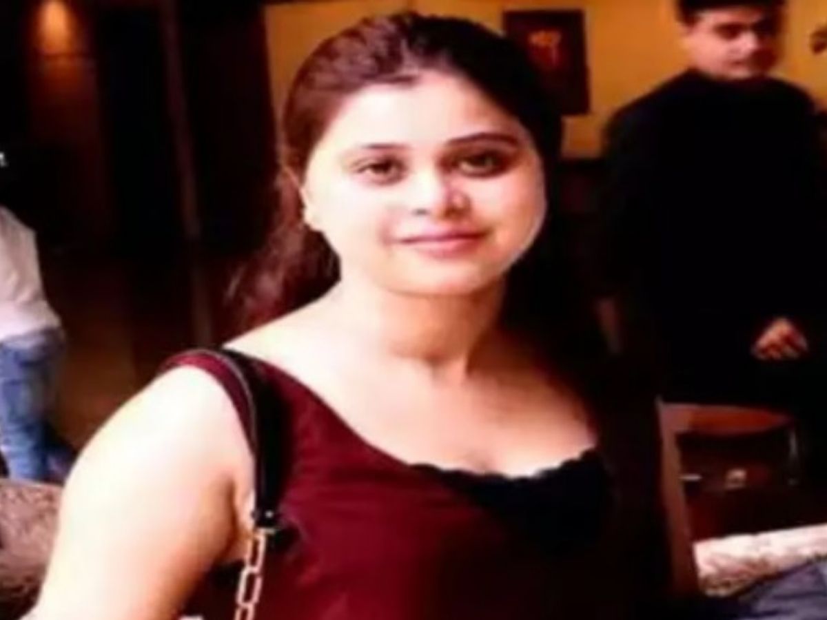 इन 7 तस्वीरों से जानिए, कहां हैं और क्या कर रही हैं लालू यादव की सातों खूबसूरत बेटियां - Photo Gallery