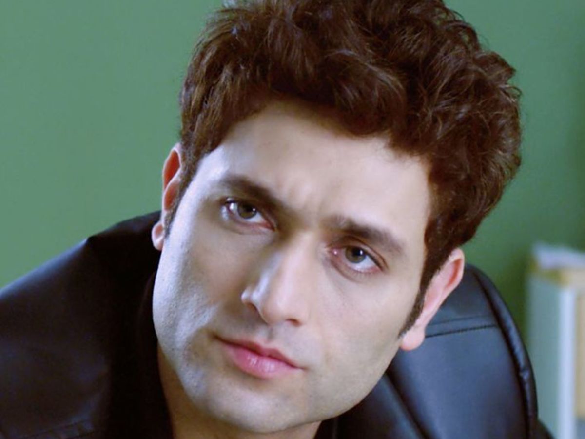 कभी अक्षय कुमार संग दिए इस एक्टर ने हिट सीन, आज विदेश में कपड़े बेचकर गुजार रहे हैं जिंदगी - Photo Gallery