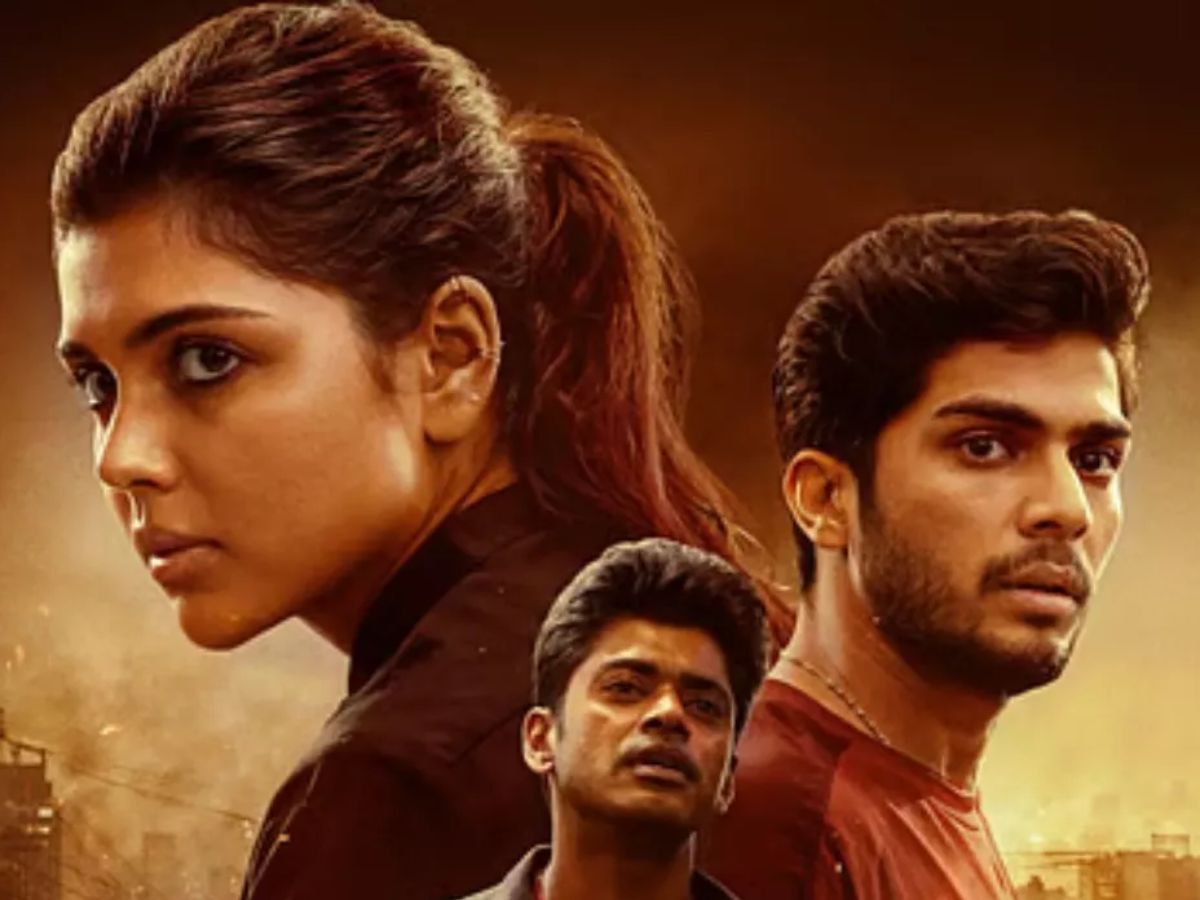 Lokah Chapter 1 OTT Release: इंतजार हुआ लंबा! जानें आखिर कब ओटीटी पर आएगी फीमेल सुपरहीरो की फिल्म? - Photo Gallery