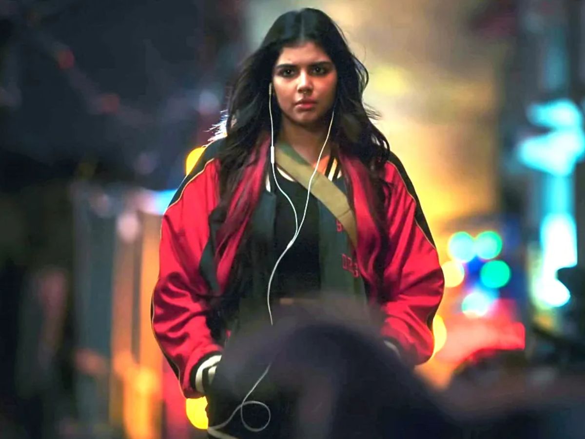 Lokah Chapter 1 OTT Release: इंतजार हुआ लंबा! जानें आखिर कब ओटीटी पर आएगी फीमेल सुपरहीरो की फिल्म? - Photo Gallery