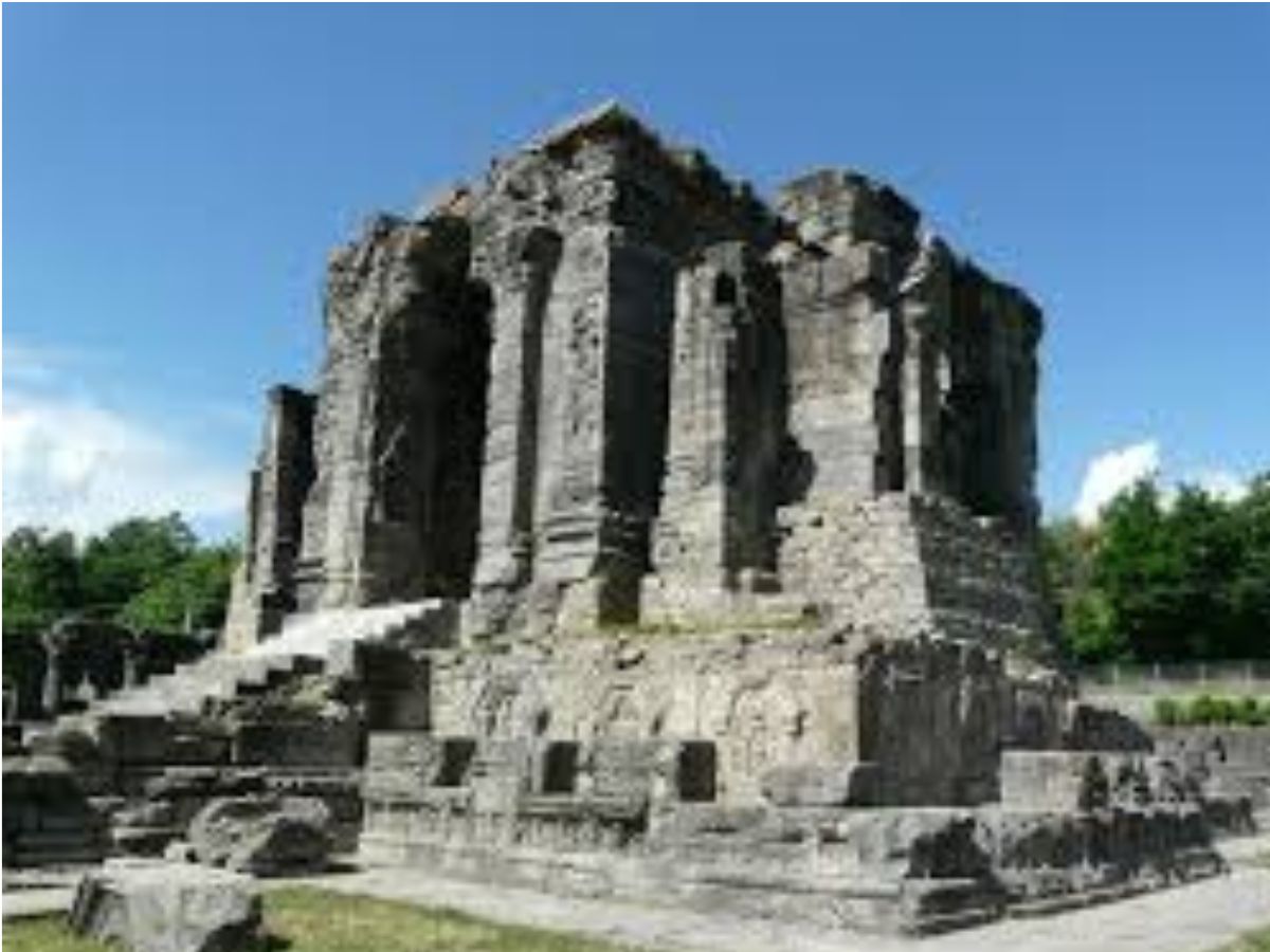 Sun Temple की यात्रा: जानें इन प्राचीन मंदिरों के छिपे रहस्य - Photo Gallery