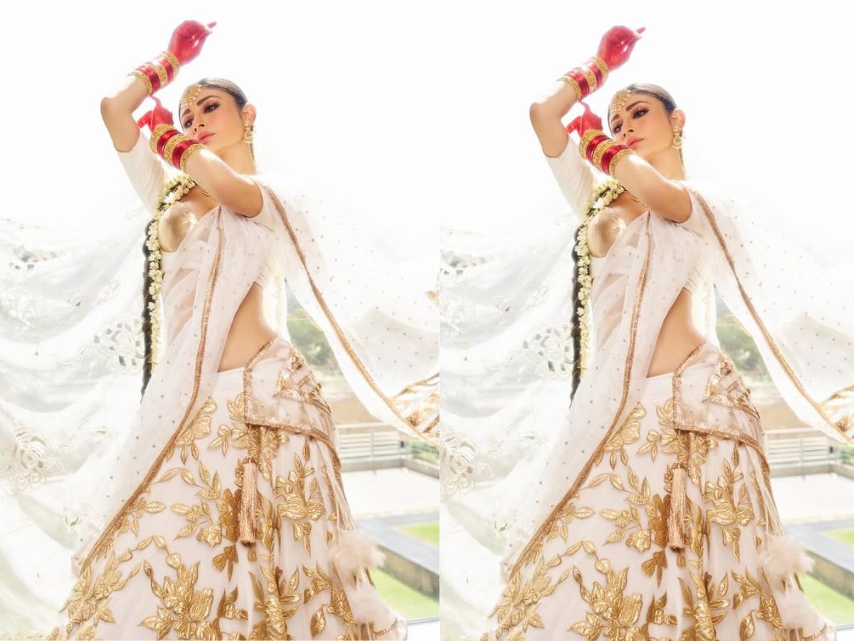 करवाचौथ से पहले Mouni Roy ने लाल चूड़ी पहन दिलों पर चलाई छुरियाँ, सुहाग का रंग छोड़ सफेद लहंगे में लगी अप्सरा - Photo Gallery