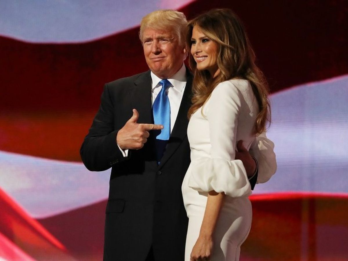 एक ड्रेस पर खर्च करती हैं लाखों, करोड़ों की मालकिन हैं डोनाल्ड ट्रंप की वाइफ, नेटवर्थ जान उड़ जायेंगे तोते - Photo Gallery