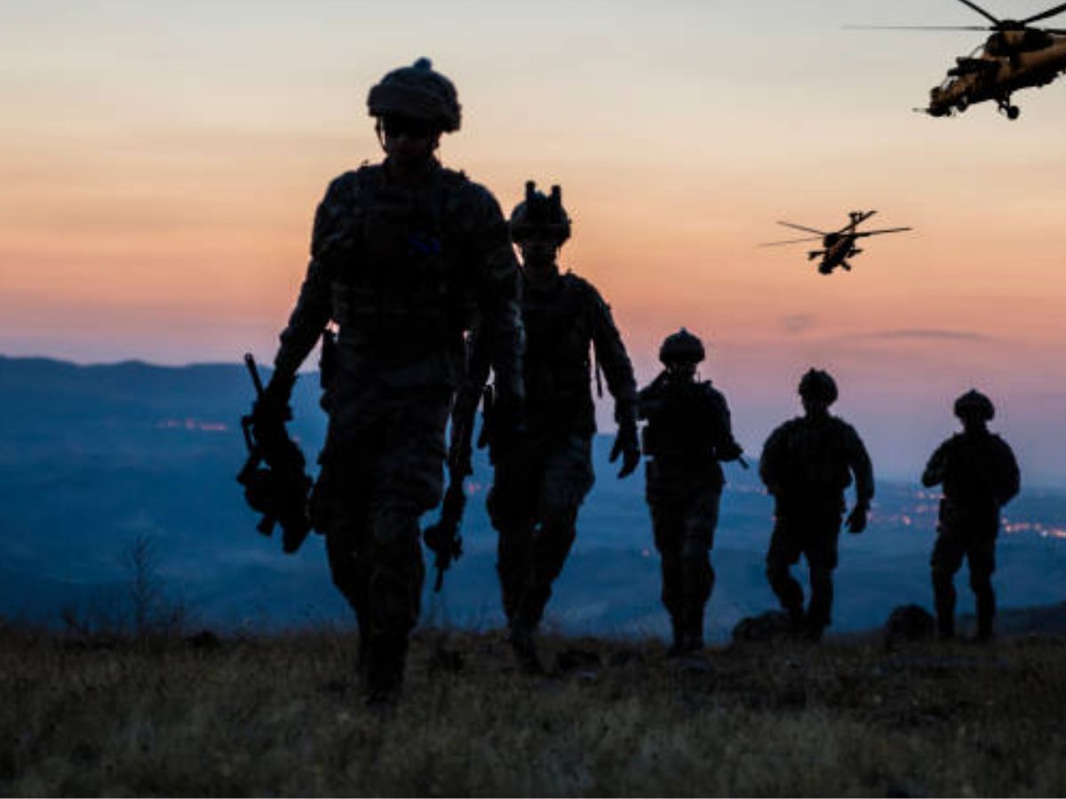 Indian Air Force Day 2025: अमेरिका, भारत और चीन, जानिए ताकतवर सेना के मामले में कौन टॉप पर - Photo Gallery