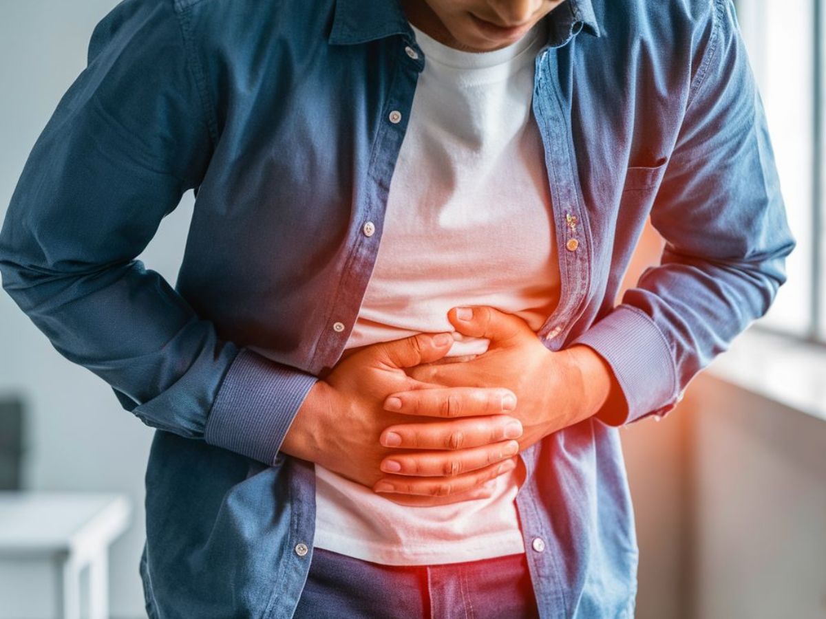 लिवर में चुपचाप जमा हो रहा है फैट! जानें 8 खतरनाक लक्षण जो शरीर पहले ही बता देता है - Photo Gallery