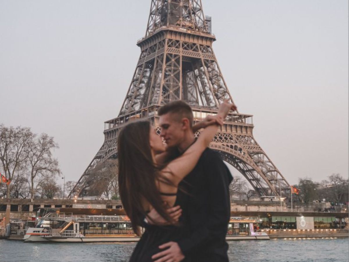 2025 में कर रहे हैं ट्रिप प्लान ? इन 8 देशों को करें लिस्ट में शामिल, एक को तो बोला जाता है City of Love! - Photo Gallery