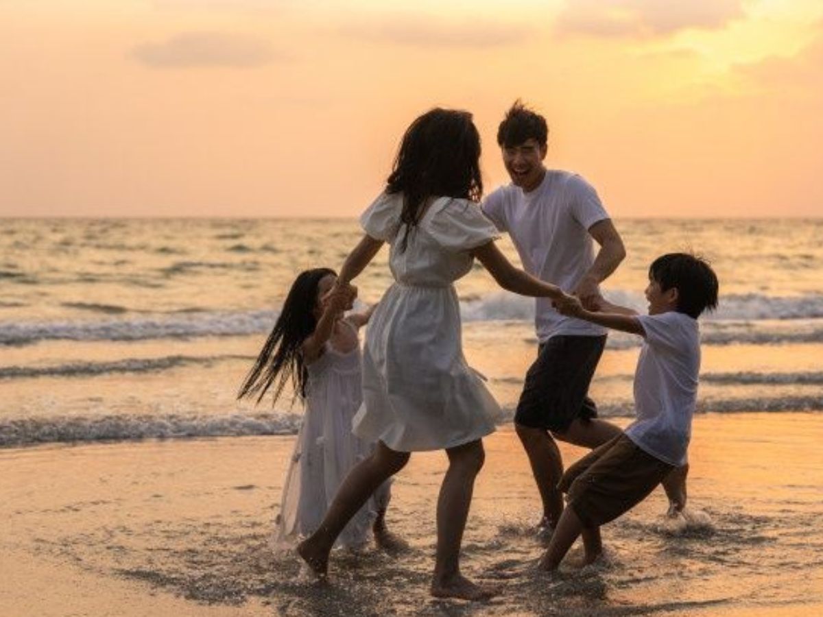 क्या आप भी 58 की उम्र में Akshay Kumar जैसी फिटनेस चाहते हैं? जानें उनका हेल्थ सीक्रेट! - Photo Gallery