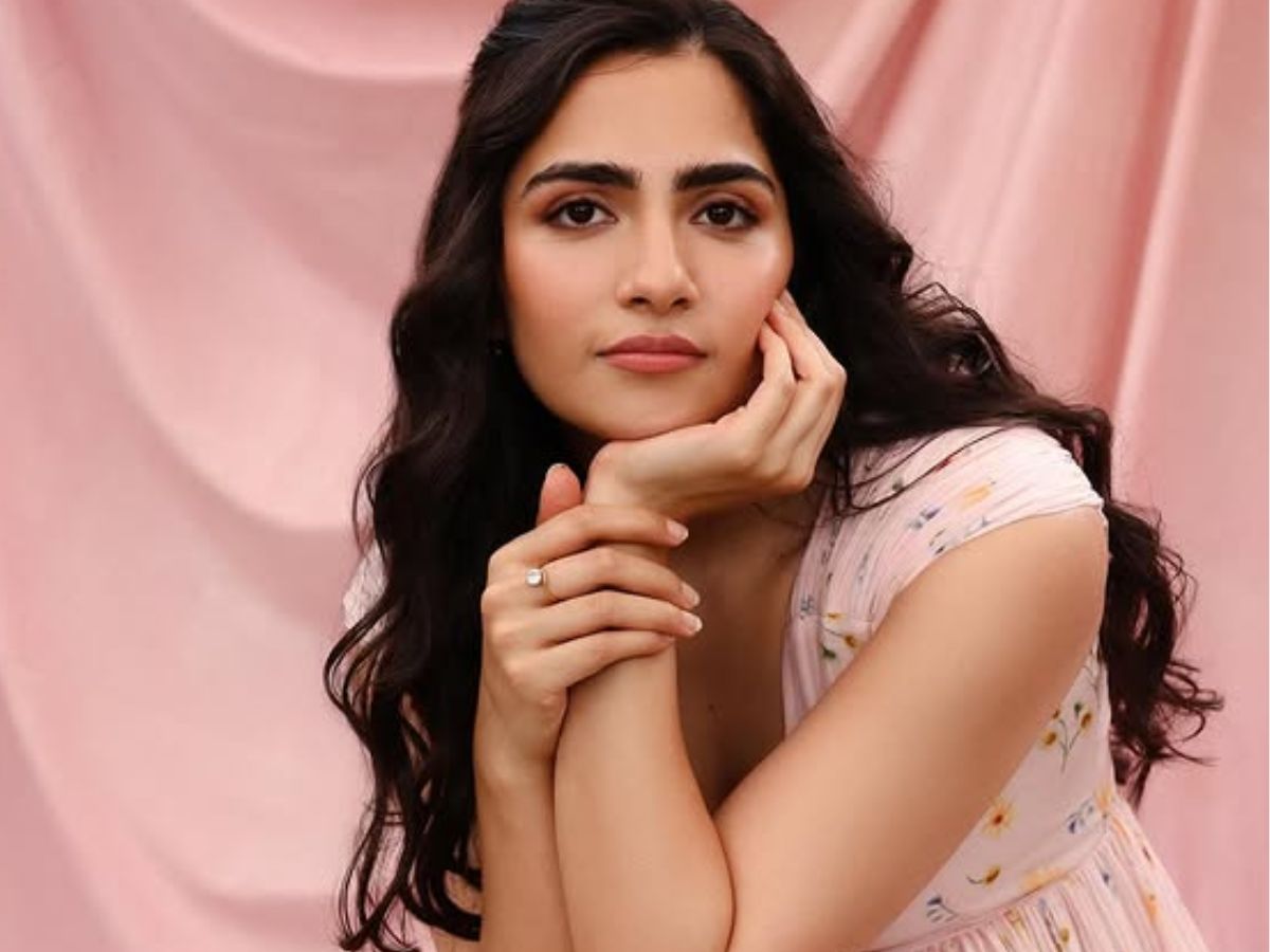 फिल्मफेयर क्रिटिक्स अवॉर्ड जीतने वाली हसीना कौन? Yash के साथ स्क्रीन पर  गर्दा  उड़ाने के लिए तैयार - Photo Gallery