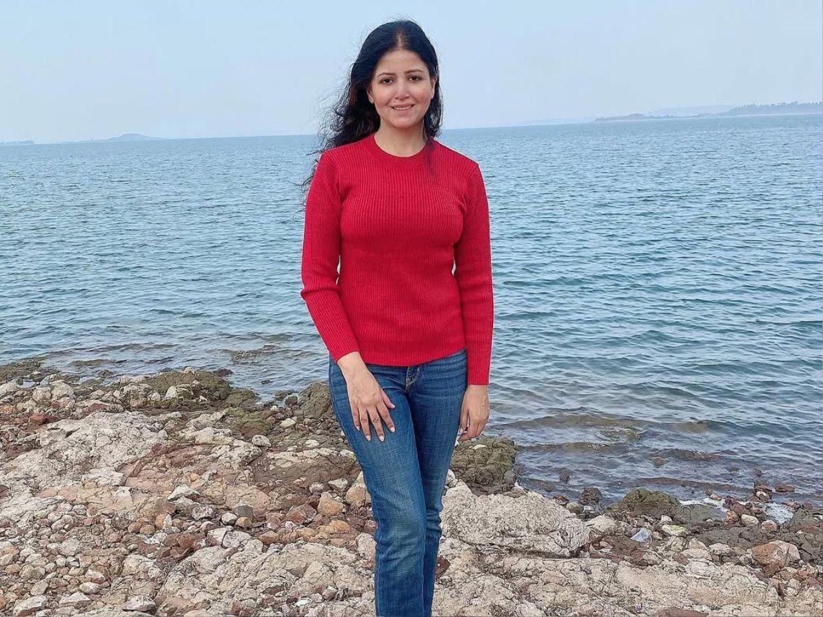 पहली बार में निकाला UPSC एग्जाम, IPS बनने के बाद फिल्मों में किया काम; कौन हैं यह ‘ग्लैमर क्वीन’ - Photo Gallery