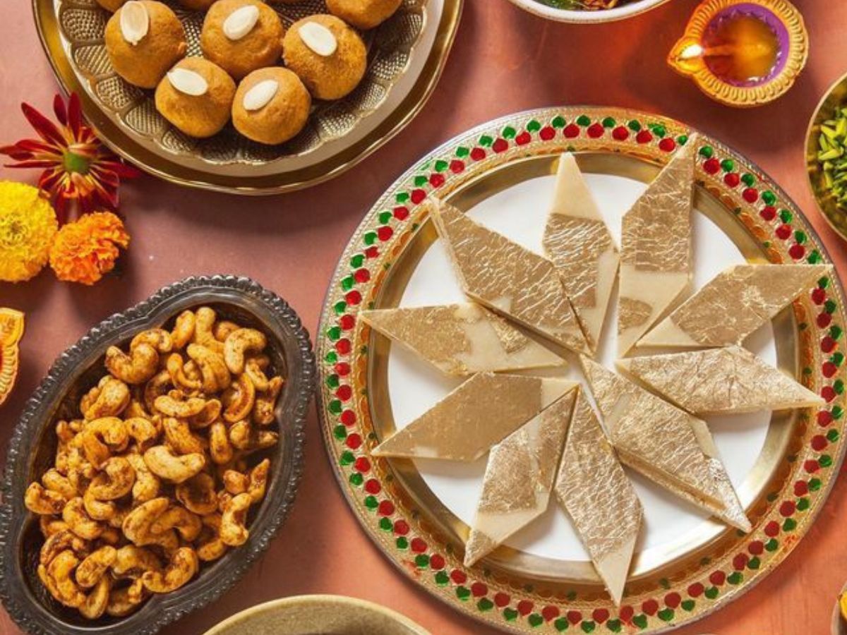 करवा चौथ पर वास्तु के अनुसार कौन सी 8 चीजें खरीदना है शुभ और लाभकारी? - Photo Gallery