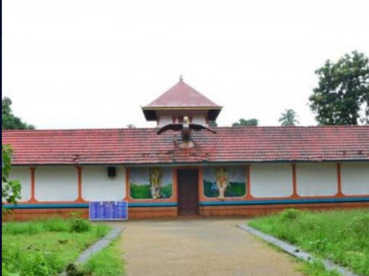 Thottuva Dhanvantari Temple - Photo Gallery