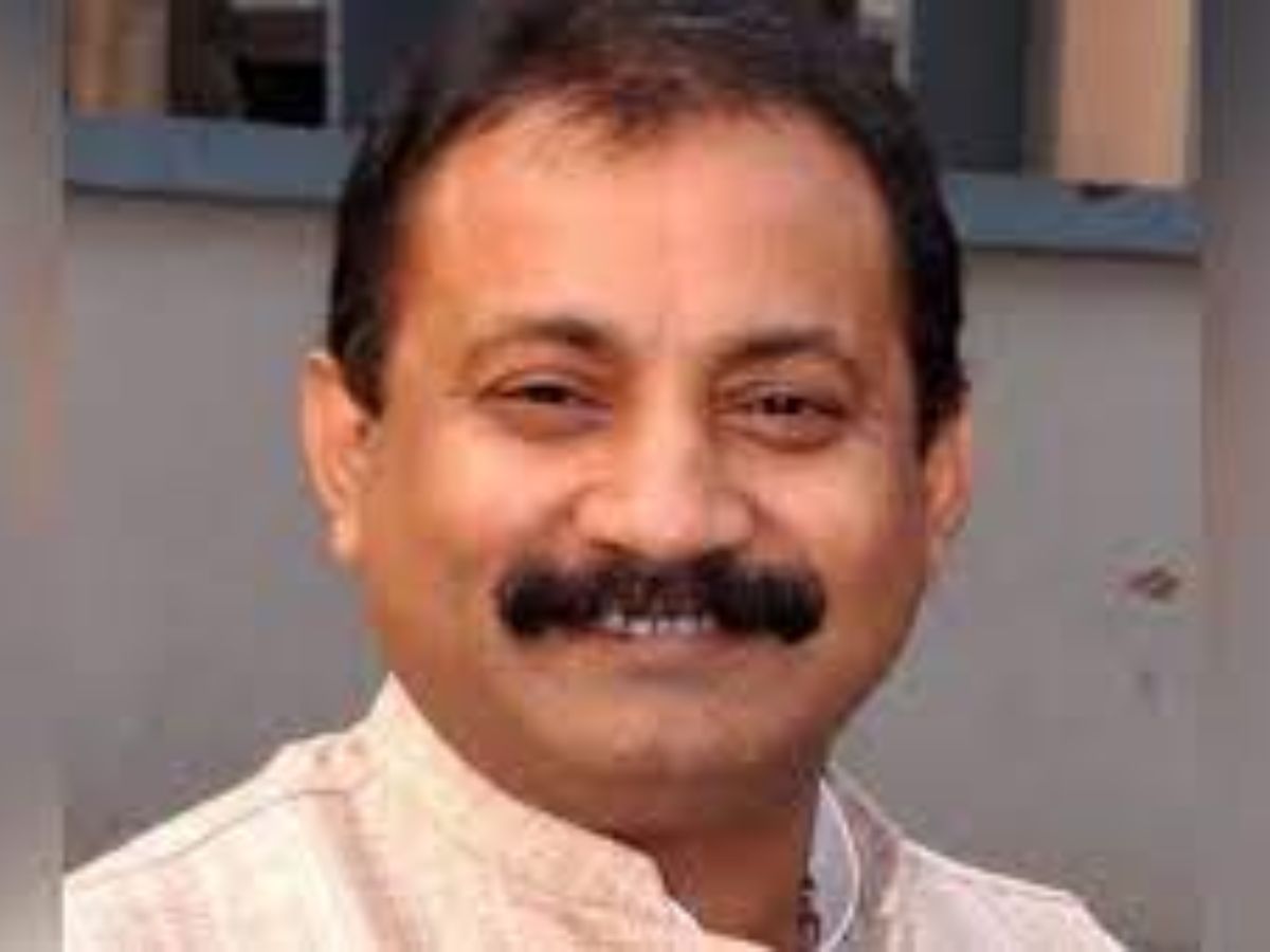 अशोक कुमार चौधरी का नाम अमीर विधायकों में शामिल - Photo Gallery