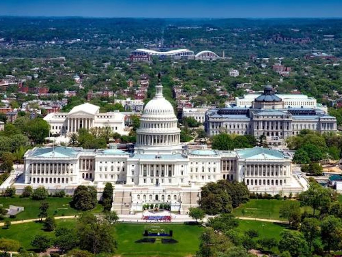 दुनिया के इन 10 शहरों में है ‘धनकुबेरों’ का अड्डा, 7 तो अमेरिका में ही! क्या भारत का कोई शहर है अरबपतियों की पसंद? - Photo Gallery