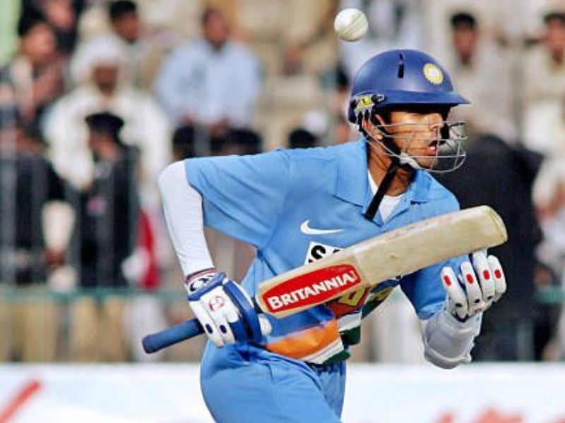 Who is the fastest player to score 10000 runs ? - Photo Gallery