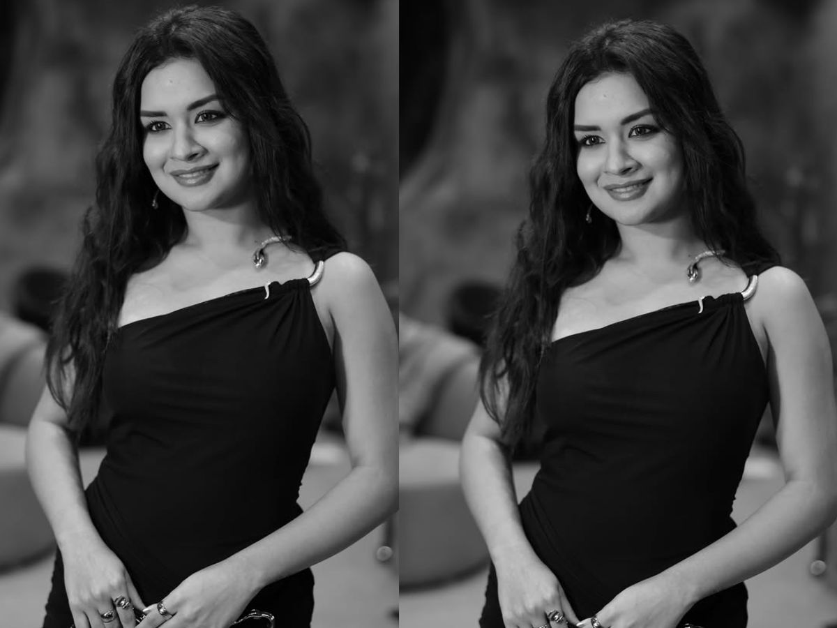 इस हसीना ने ब्लैक ड्रेस पहन गिराई बिजली, आंखें रह गईं फटी और मुँह से निकला पानी - Photo Gallery