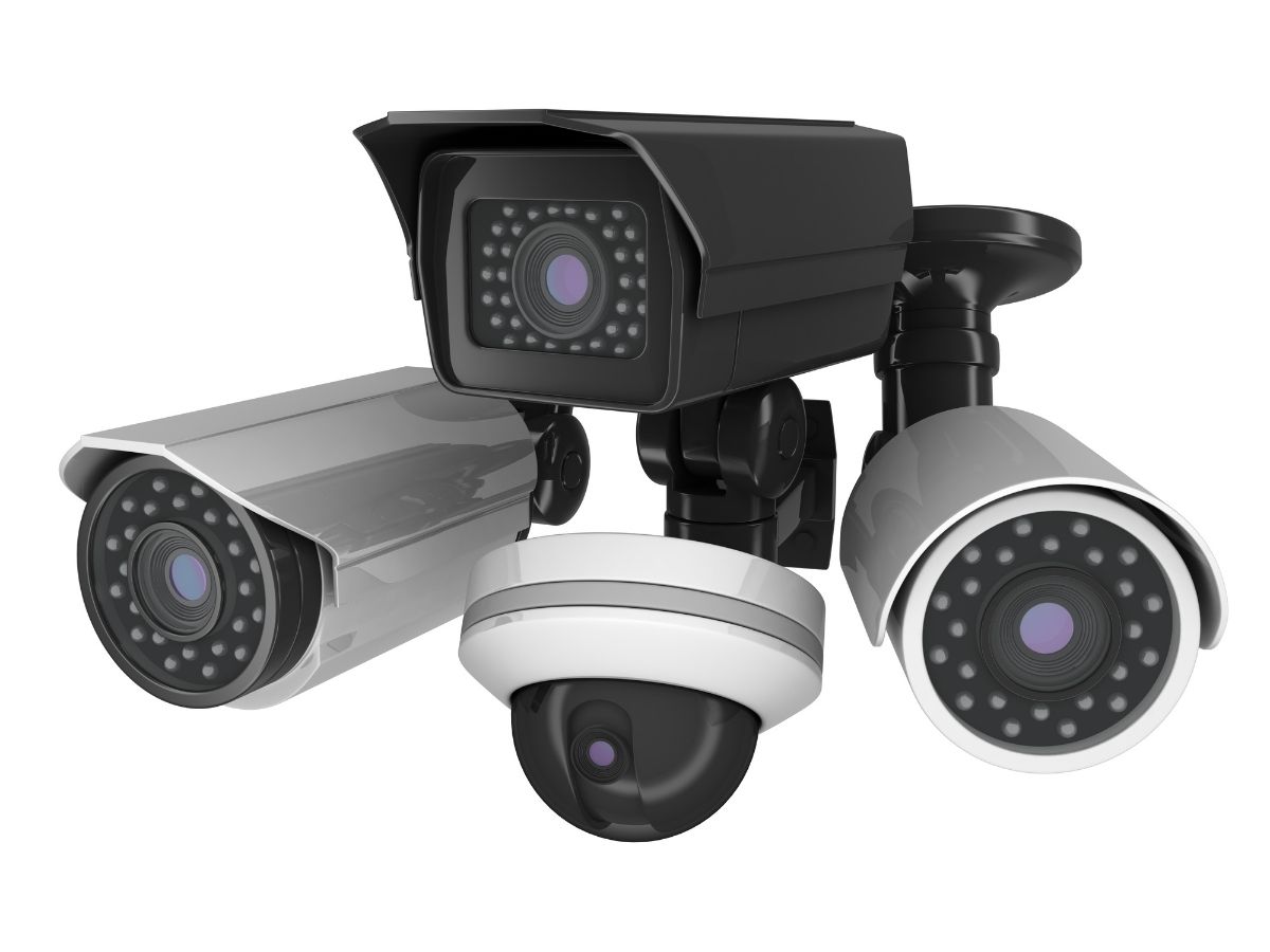 अगर घर में लगा रखा है CCTV कैमरा, तो जरूर से इन बातों का रखें खास ध्यान; जरा सी गलती दे देगी तगड़ा झटका - Photo Gallery