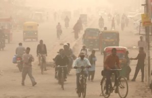Pollution reaches dangerous levels - Photo Gallery