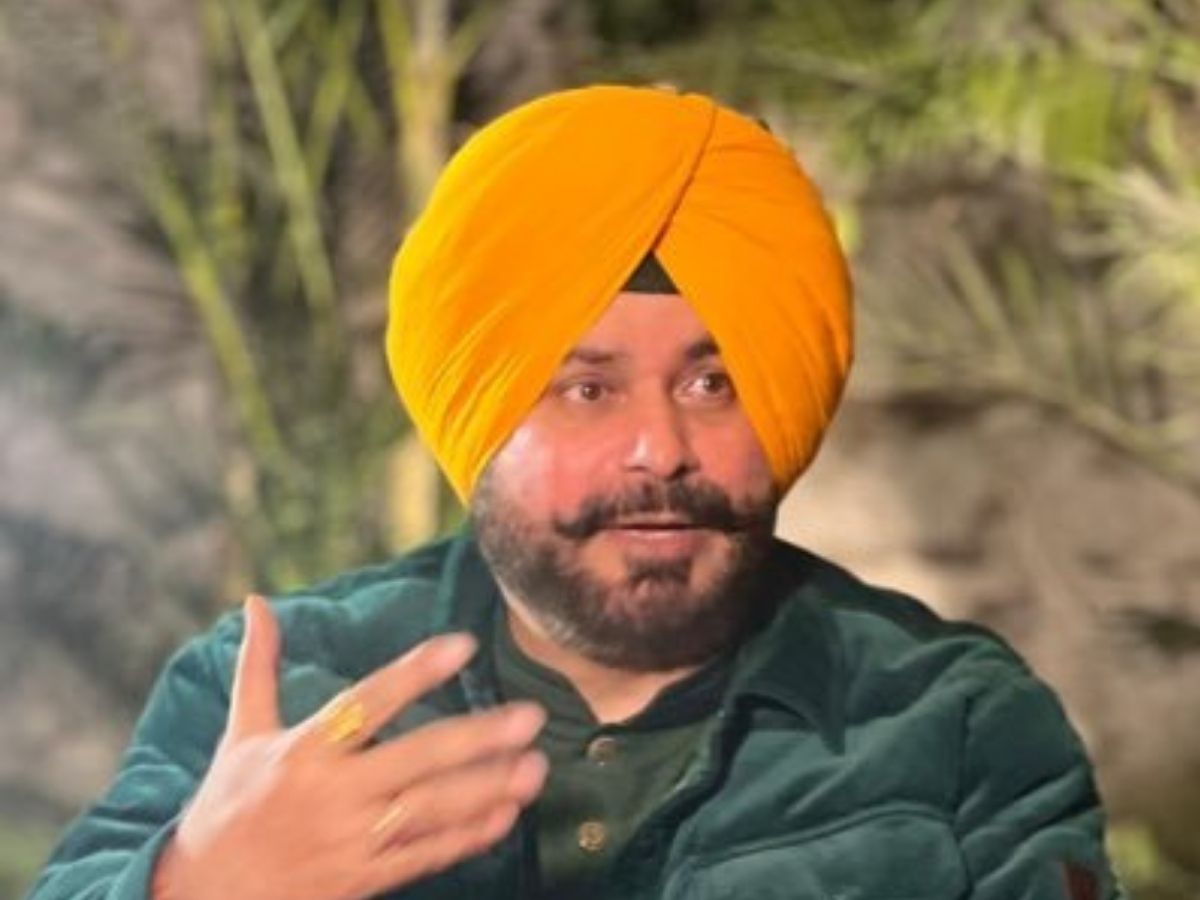 धर्मेंद्र के निधन पर खेल जगत सदमे में, सचिन तेंदुलकर से लेकर कोहली तक; जानें दिग्गजों ने क्या कुछ कहा? - Photo Gallery