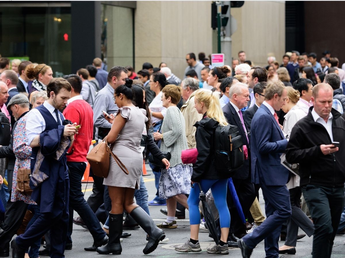 टोक्यो से छिना दुनिया का सबसे ज़्यादा आबादी वाला शहर का तमगा, इस देश की राजधानी ने लिस्ट में लगाई लंबी छलांग - Photo Gallery