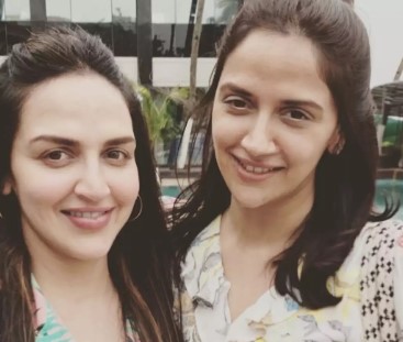 How many children does Hema Malini have? - Photo Gallery