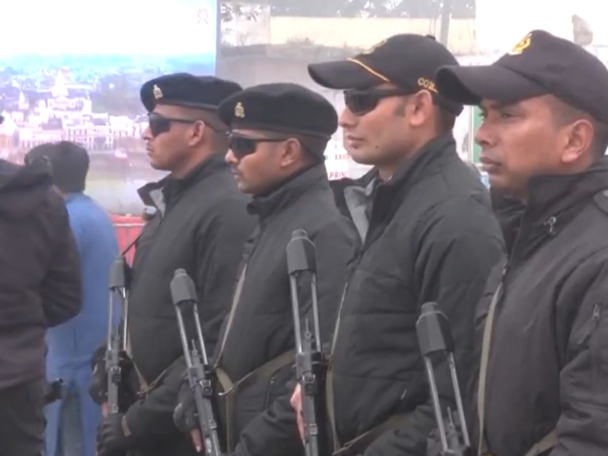 राम मंदिर के शिखर पर पीएम मोदी लहराएंगे भगवा ध्वज, इस भव्य आयोजन में क्या-क्या होगा? यहां जानें सारी जानकारी - Photo Gallery