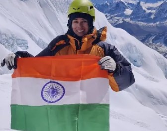 Inspirational story went viral on social media - Photo Gallery