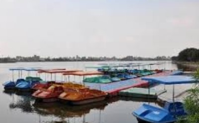 Bhalswa Lake - Photo Gallery