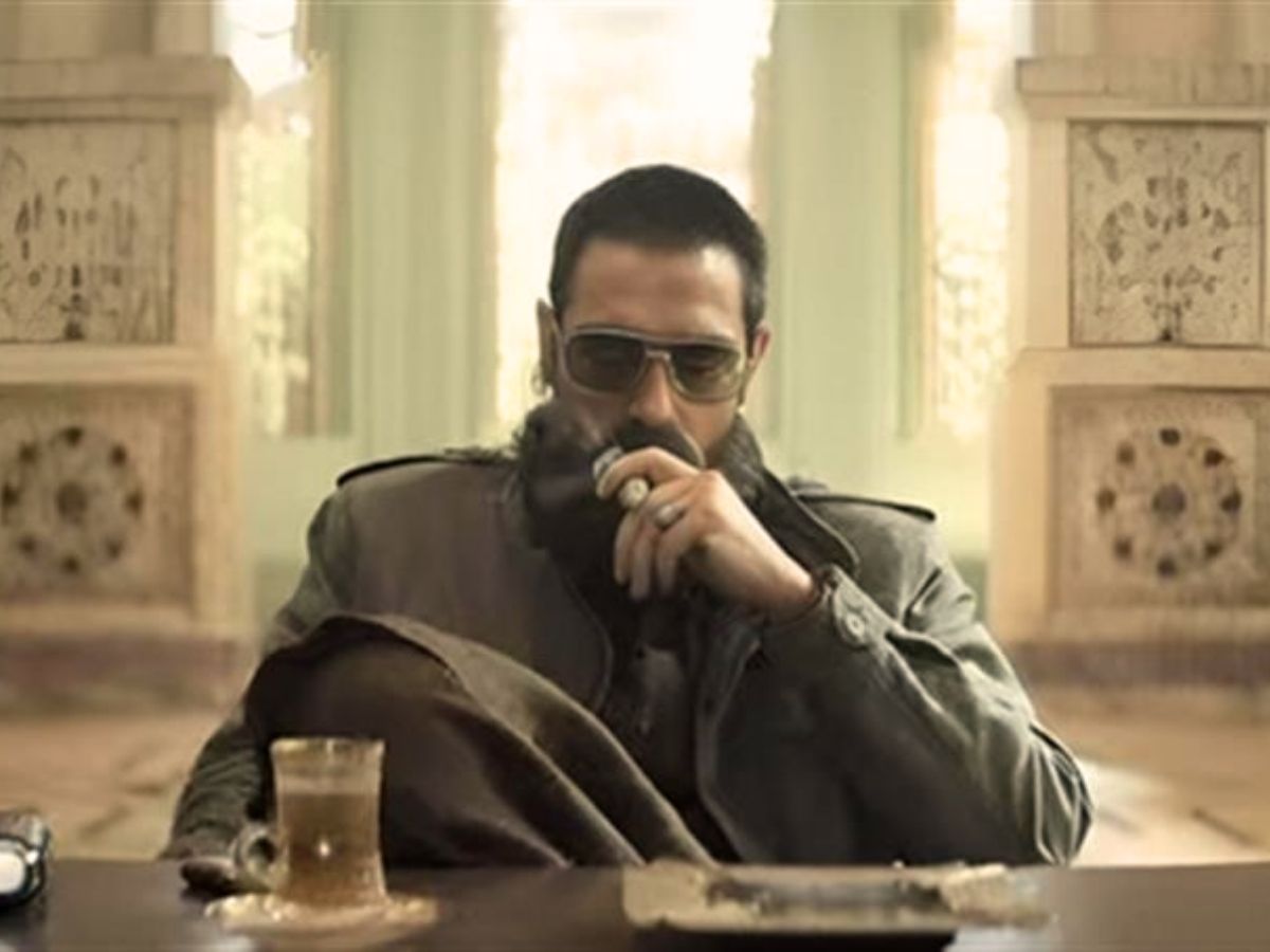 Dhurandhar Cast Fees: रणवीर सिंह ने वसूले करोड़ों रुपये, जानें संजय दत्त से लेकर आर माधवन की फीस - Photo Gallery